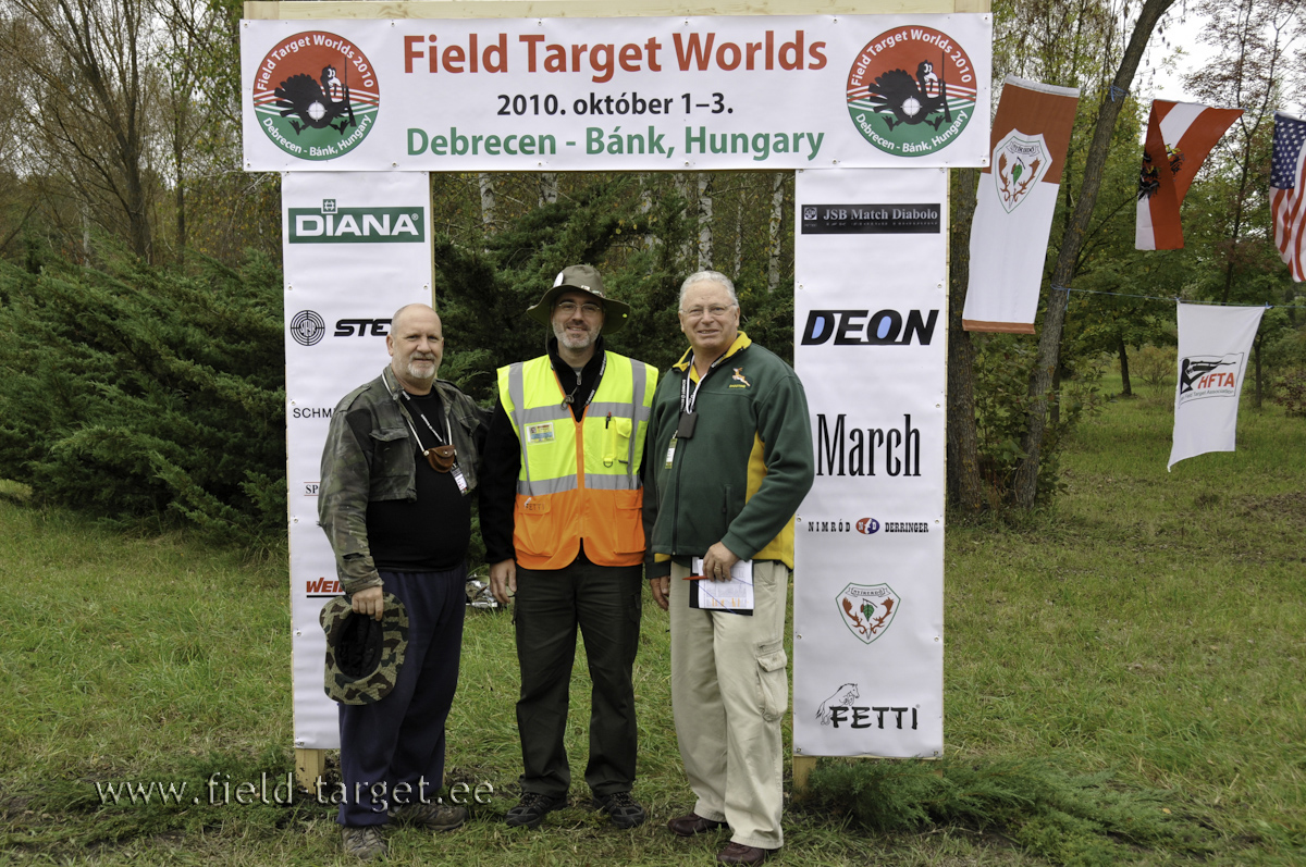 Andrew Idris Kays, Laszlo Bekesi, Johan Jansen